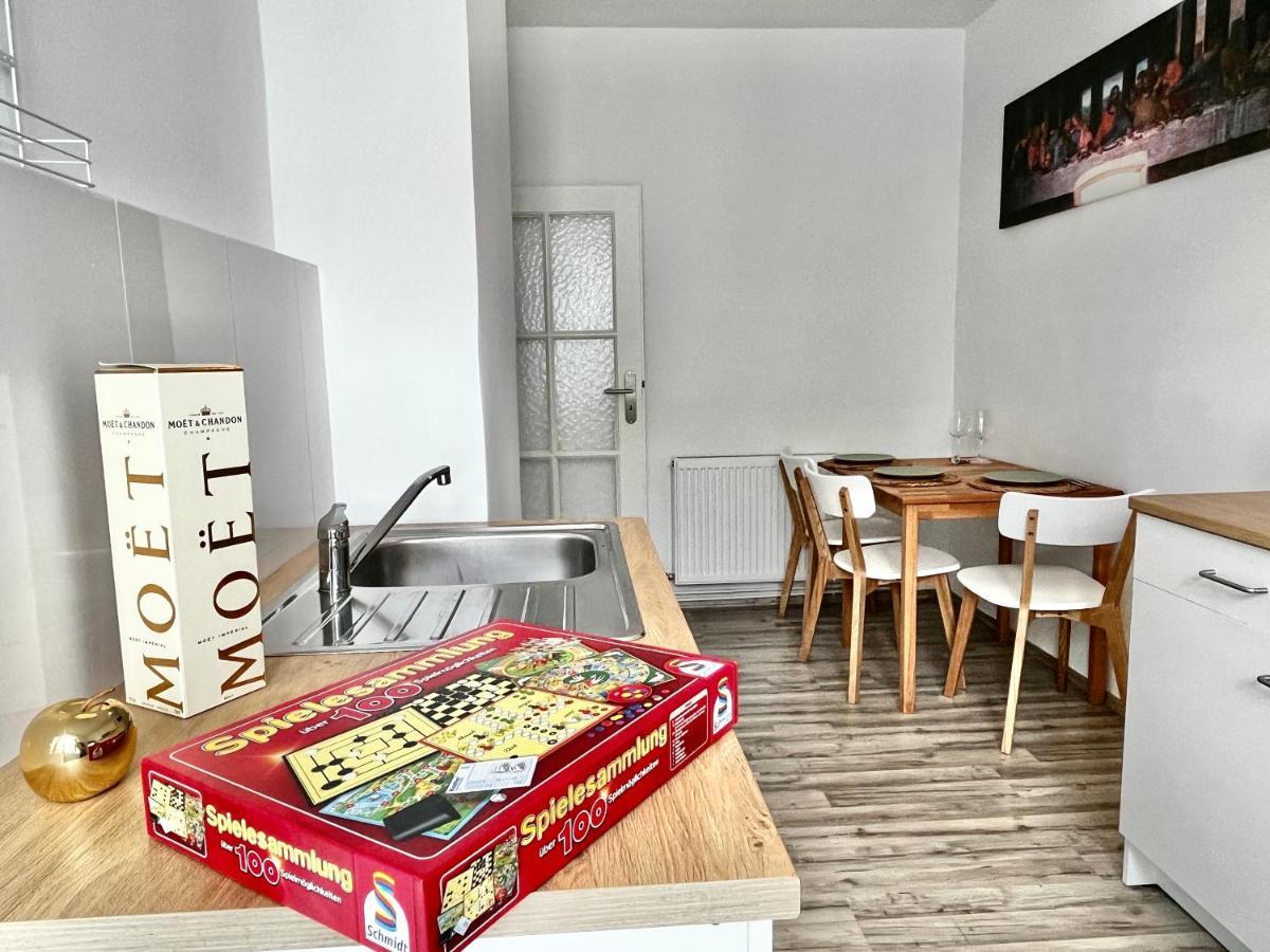 Design Apartment - Kingsize Bett - Kueche - Zentral Ганновер Экстерьер фото